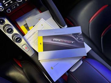Ferrari GTC4Lusso — photo 19