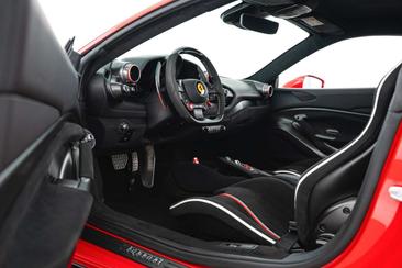 Ferrari F8 Tributo — photo 12