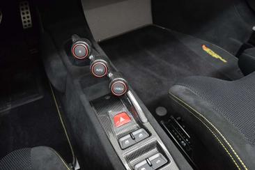 Ferrari 458 — photo 22