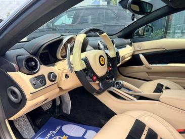 Ferrari FF — photo 7