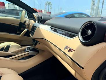 Ferrari FF — photo 19