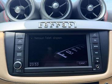Ferrari FF — photo 38