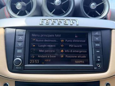 Ferrari FF — photo 40
