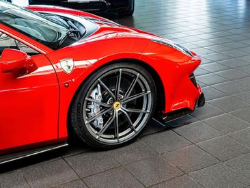 Ferrari 488 — photo 5