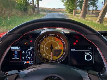 Ferrari Portofino — photo 12