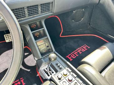 Ferrari Testarossa — photo 13