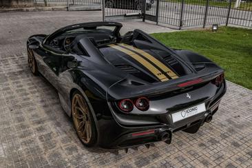 Ferrari F8 Spider — photo 11