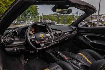Ferrari F8 Spider — photo 16