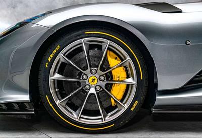 Ferrari 812 Competizione
