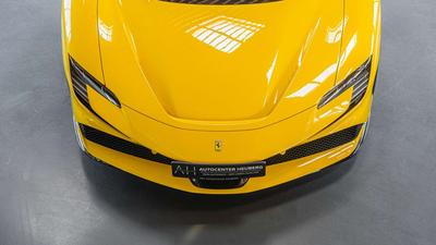 Ferrari SF90 Stradale