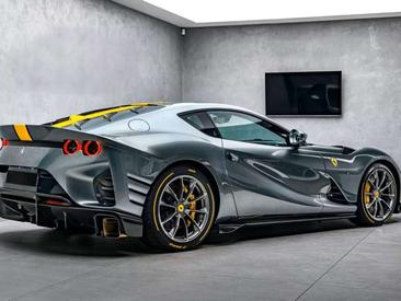 Ferrari 812 Competizione — photo 11