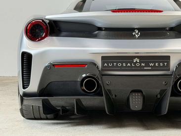 Ferrari 488 GTB — photo 37