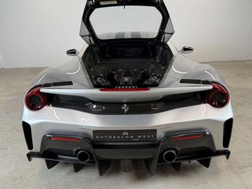 Ferrari 488 GTB — photo 42
