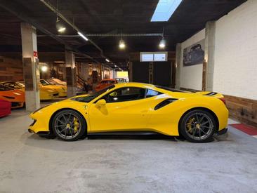Ferrari 488 Pista — photo 4