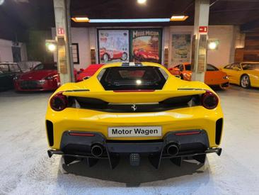 Ferrari 488 Pista — photo 6