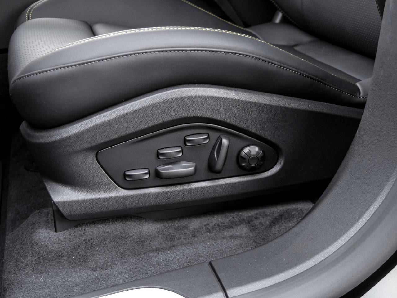 Porsche Macan Electrique 4 - 2025 - Joinsteer - #28