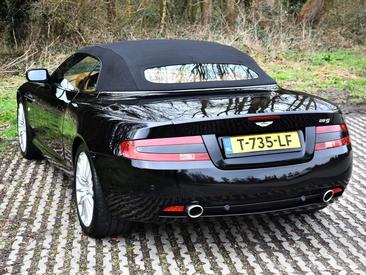 Aston Martin DB9 V12 — photo 17