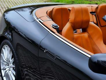 Aston Martin DB9 V12 — photo 19