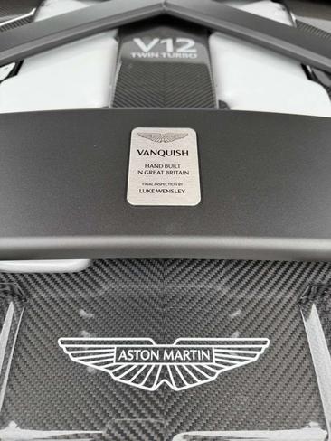 Aston Martin Vanquish V12 BiTurbo — photo 21