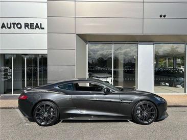Aston Martin Vanquish Coupé V12 Touchtronic 2 — photo 3