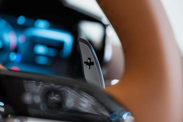 Aston Martin Vanquish V12 BiTurbo — photo 18