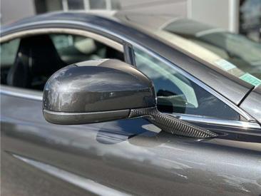 Aston Martin Vanquish Coupé V12 Touchtronic 2 — photo 23