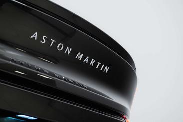 Aston Martin Vanquish V12 BiTurbo — photo 40