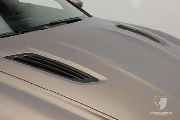 Aston Martin Vanquish Zagato V12 — photo 34