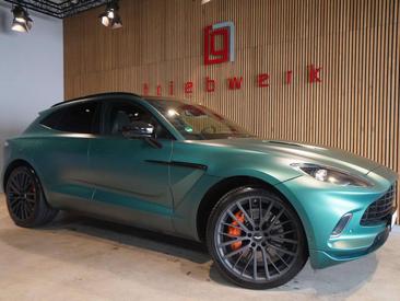 Aston Martin DBX V8 — photo 2