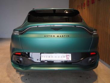 Aston Martin DBX V8 — photo 14