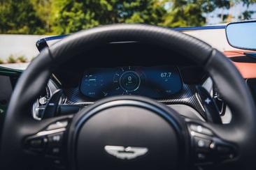 Aston Martin DBR22 Roadster V12 — photo 12