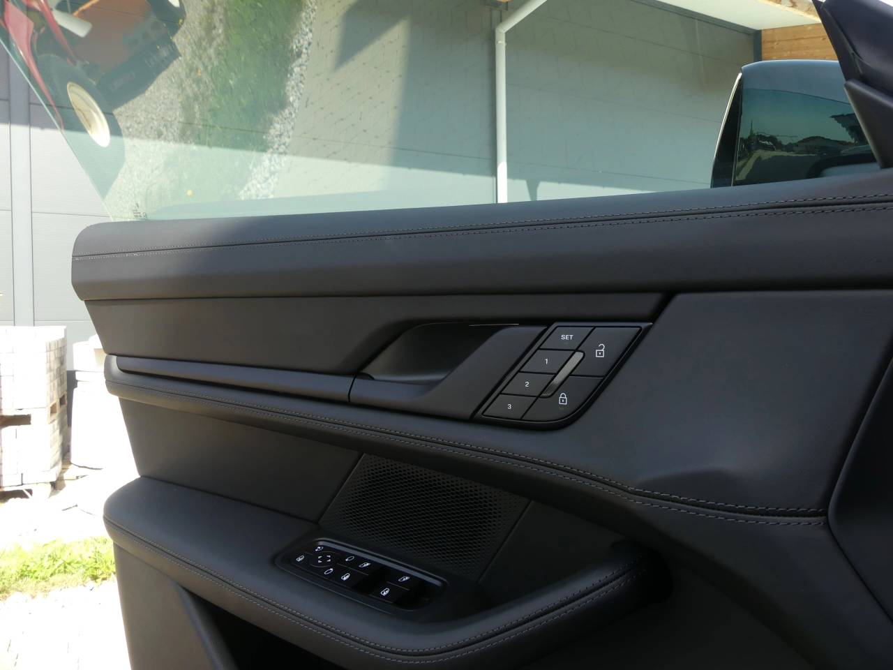 Porsche Taycan ph2 4 Cross Turismo - 2025 - Joinsteer - #23