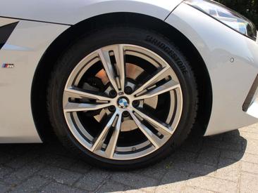 BMW Z4 Roadster SDrive20i — photo 5