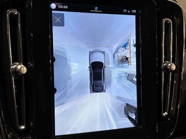 Volvo XC60 Twin Motor — photo 10
