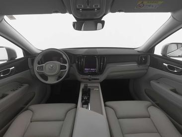 Volvo XC60 B4 Ultimate — photo 3