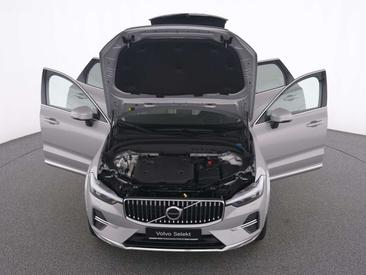 Volvo XC60 B4 Ultimate — photo 12