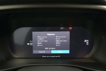 Volvo C40 Coupé SUV AWD — photo 14