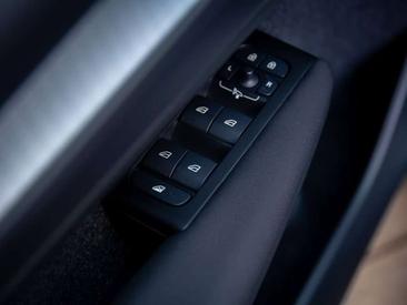 Volvo XC40 T5 Inscription — photo 22