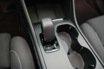 Volvo EX40 Single Motor Extended Range — photo 19