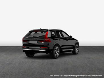 Volvo XC60 B4 Core — photo 3