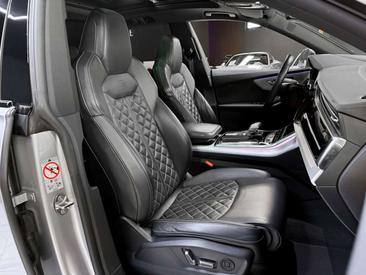 Audi SQ8 4.0 TFSI — photo 14