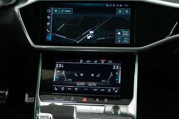 Audi RS7 Performance — photo 23