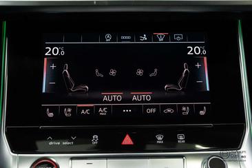Audi RS7 Performance — photo 36