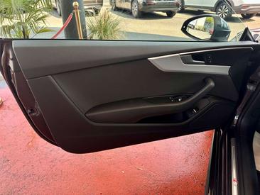 Audi A5 Sportback Sport 40 TFSI — photo 33