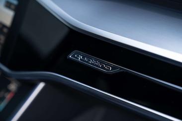 Audi A6 S Line Avant 40 TDI — photo 31