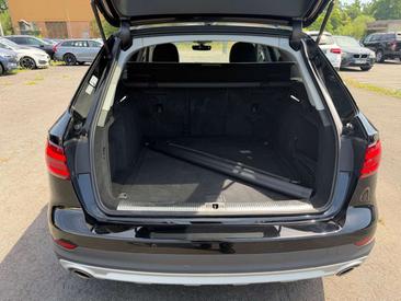 Audi A4 Allroad 45 TFSI — photo 14