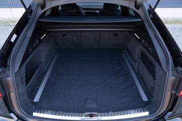 Audi A6 S Line Avant 40 TDI — photo 35