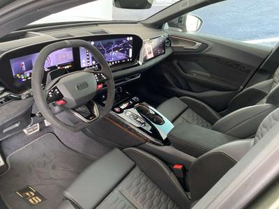 Audi RS5 Avant PHEV