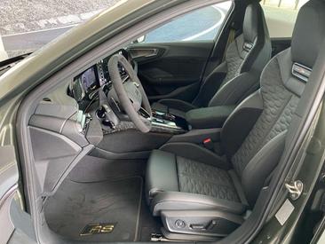 Audi RS5 Avant PHEV — photo 3