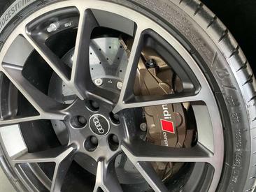 Audi RS5 Avant PHEV — photo 24